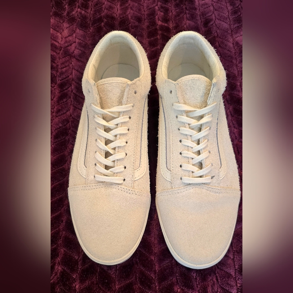 VANS Off The Wall Ivory Suede Unisex NWOT